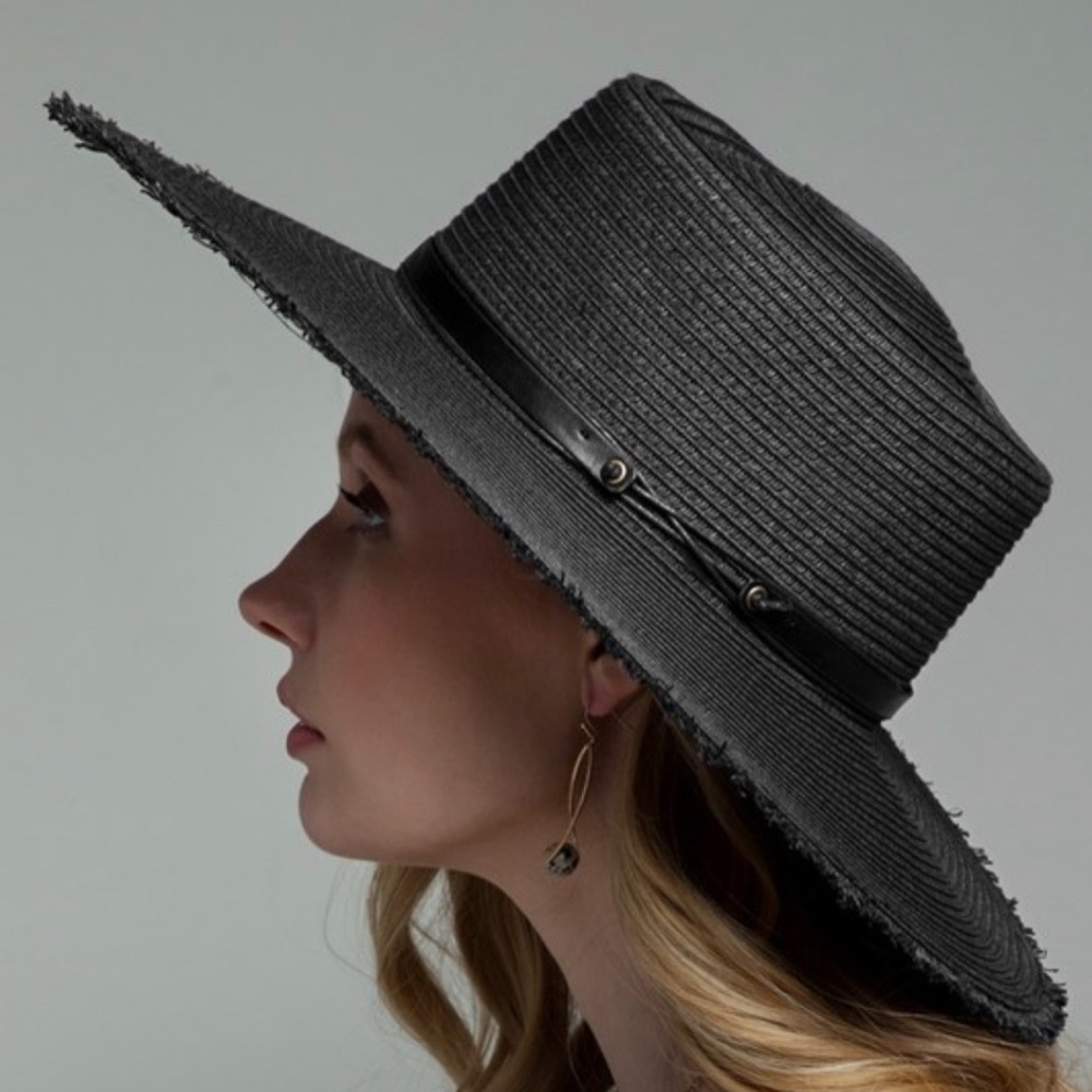 THE DAKOTA Stunning Boater Panama Straw Hat With Frayed Edges - Picture 2 of 9